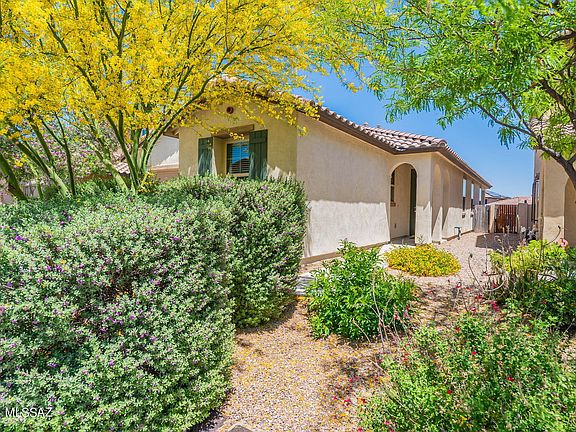 3rd image of 13821 S Camino Acelga