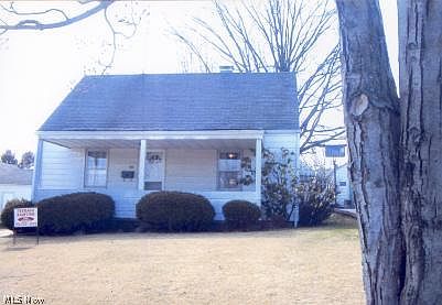 1st image of 865 Cornell St