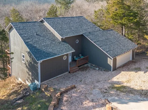 21223 Maple Dr, Garfield, AR 72732