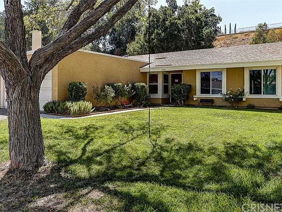 3rd image of 27061 Las Mananitas Dr