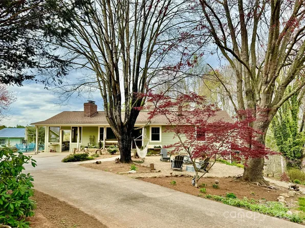 1161 Alexander Rd, Leicester, NC 28748