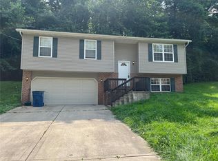 1007 Apache Dr, Collinsville, IL