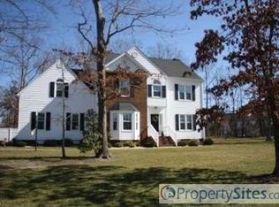 11901 Beechwood Forest Dr, Chesterfield, VA 23838