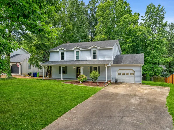 6709 Van Haven Dr, Raleigh, NC 27615