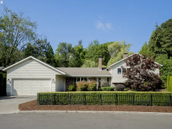8934 SW Bohmann Pkwy, Portland, OR 97223
