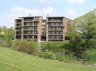 5025 Valleyway Dr, Acme, MI 49610