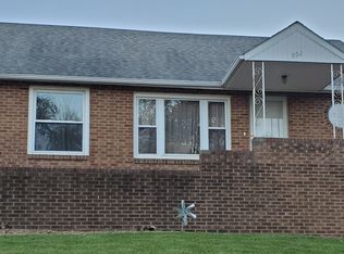 802 W 5th St, Concordia, KS 66901