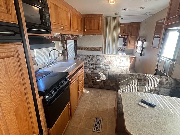 3rd image of 1136 Heron Ln #Rv1