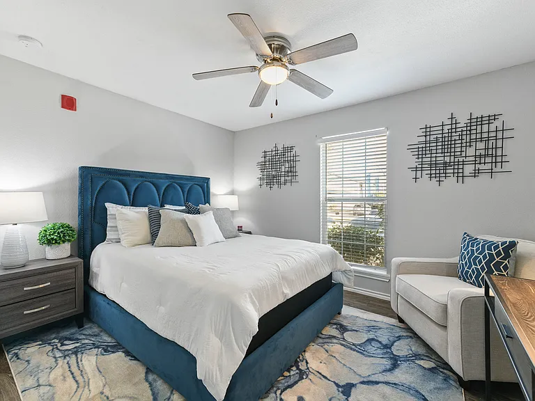 The Broadway Apartment Homes — Photo 7