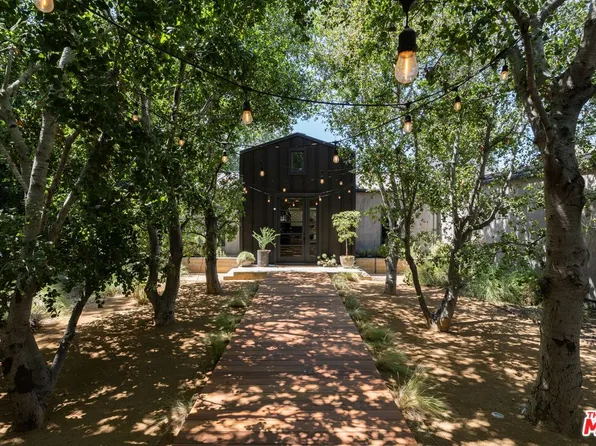 226 S Rimpau Blvd, Los Angeles, CA 90004