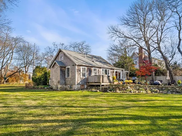 85 Arleita St, Marshfield, MA 02050