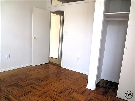 Rented by DSA Realty | media 35