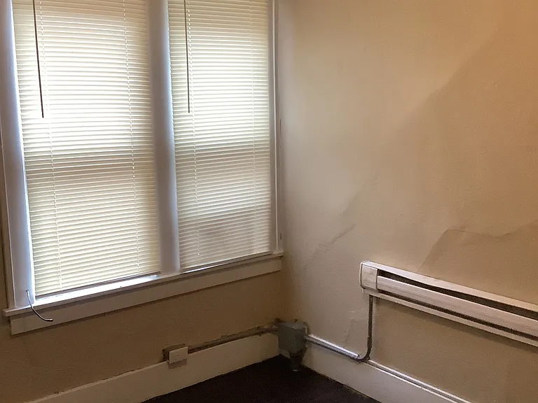 905 NE Madison Ave #1 — Photo 17