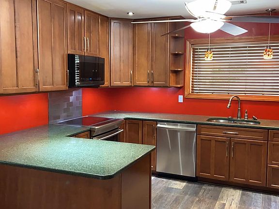 3rd image of 500 Cambertree Way