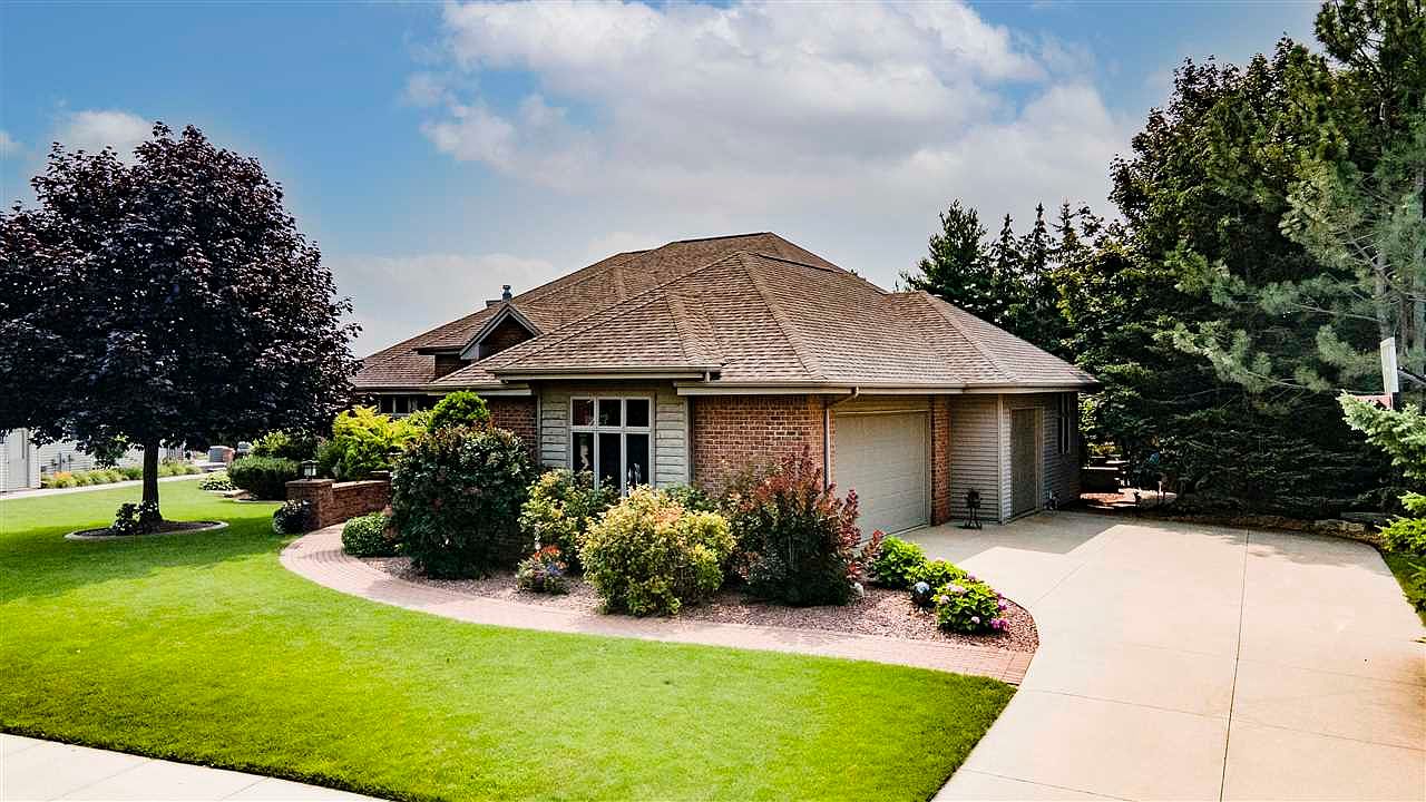 441 E Apple Creek Rd, Appleton, WI 54913 Zillow