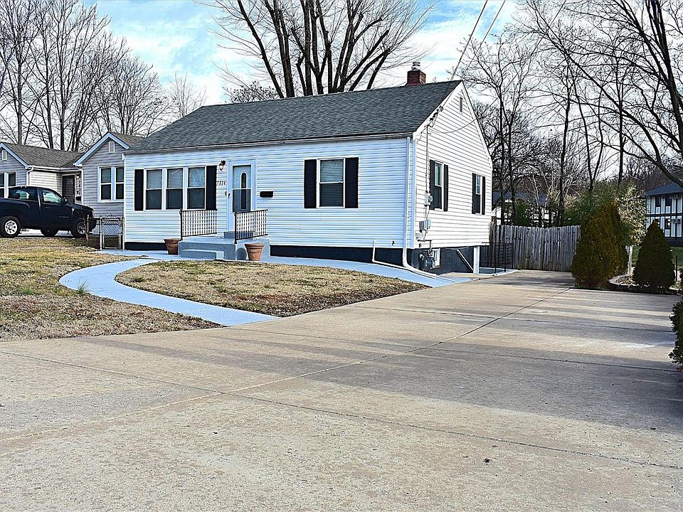 1st image of 7834 Clevedon St