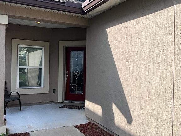3rd image of 37 Fernbrook Dr