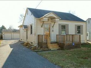 3013 Indianapolis Ave, Des Moines, IA 50317