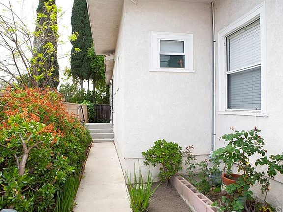 2nd image of 6735 Varna Ave
