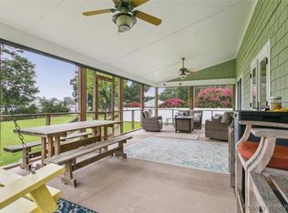 21 Kellum Ave, Deltaville, VA 23043