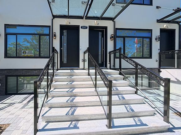 2nd image of 2557 King Edward Ave W #2