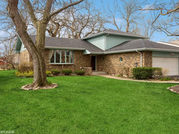 2441 Patricia Ln, Homewood, IL 60430