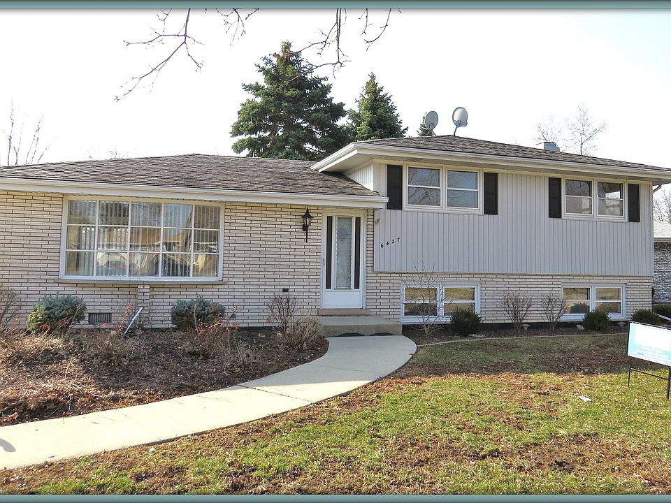 1st image of 6427 W 92nd St