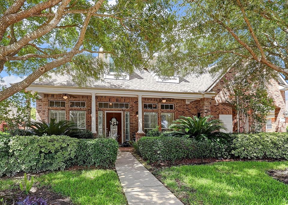 1st image of 26930 Temple Park Ln
