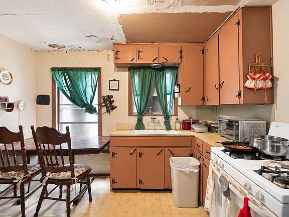 4th image of 1406 Algee St