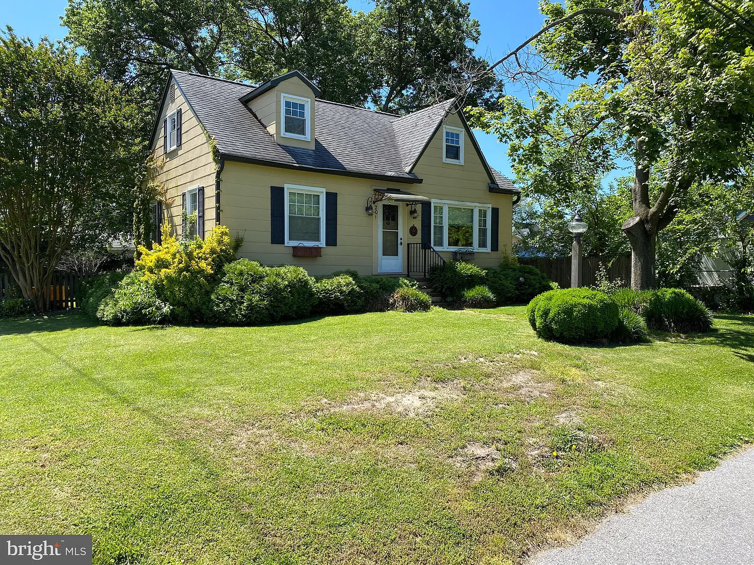 201 Cloverhill Rd photo 1