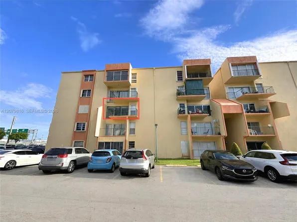 1975 W 44th Pl APT A302, Hialeah, FL 33012