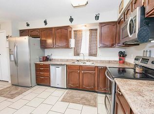 9734 Willmont Rd, La Porte, TX 77571