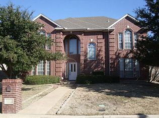 3228 River Bend Dr, Hurst, TX 76054