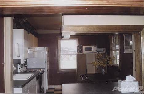 5th image of 22030 Madison St