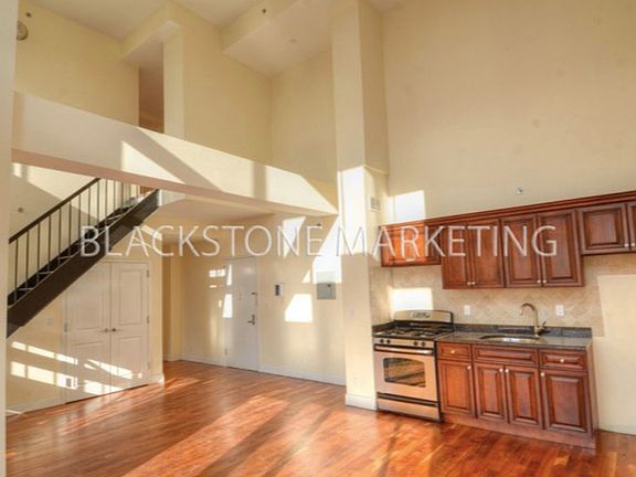 3rd image of 2205 3rd Ave APT 11E