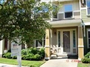 1435 SE Harney St, Portland, OR 97202