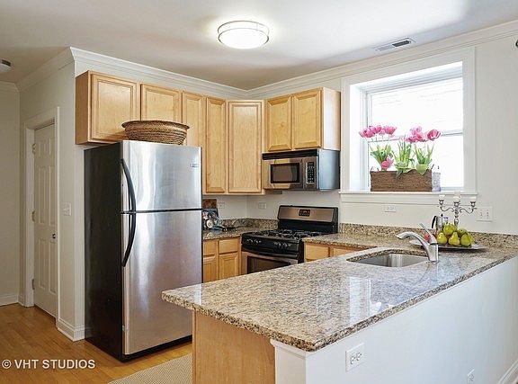 5th image of 1841 N Monticello Ave APT 1E