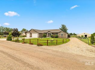 24359 Cowboy Ln, Middleton, ID 83644