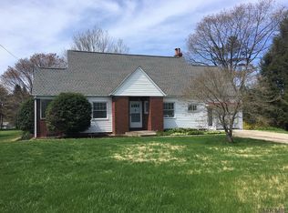 282 Adams Ave, Mineral Point, PA 15942