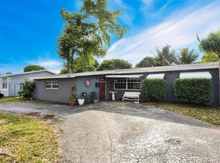 2371 NW 63rd Ter, Sunrise, FL 33313