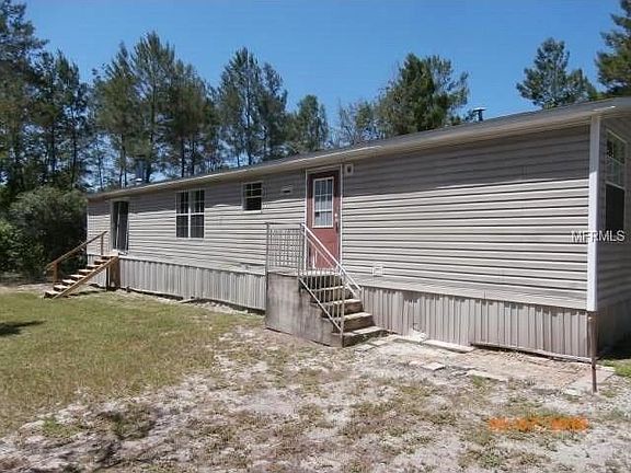 2nd image of 43028 Jewell Dr