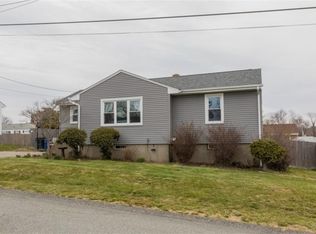 100 Evergreen Ave, Tiverton, RI 02878