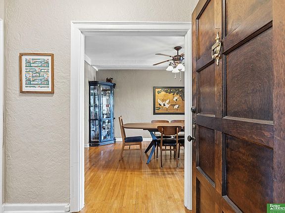 4th image of 131 S 39th St APT 8