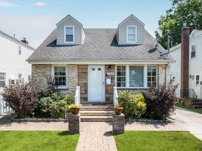 334 Nassau Boulevard, Mineola, NY, 11501