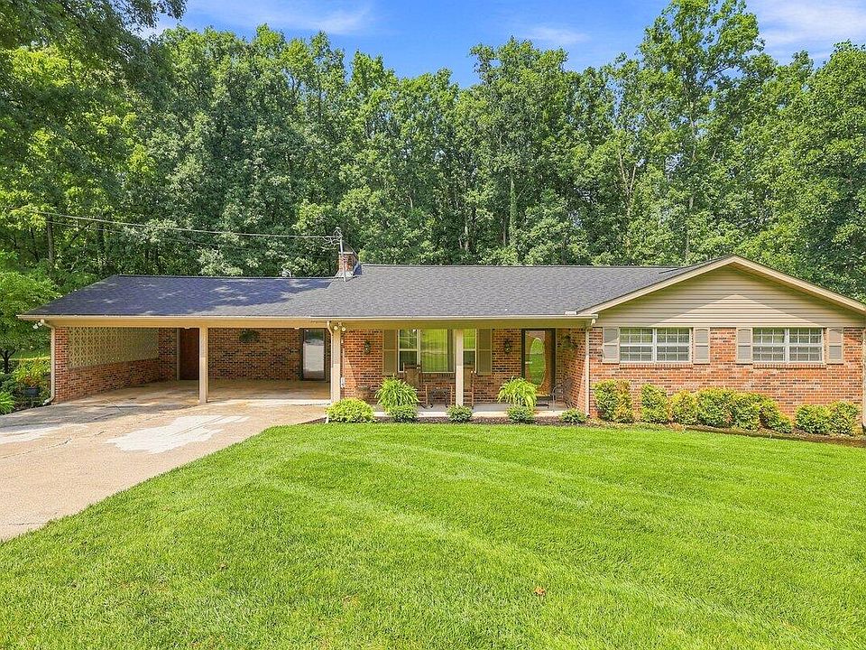 1st image of 723 Whippoorwill Dr