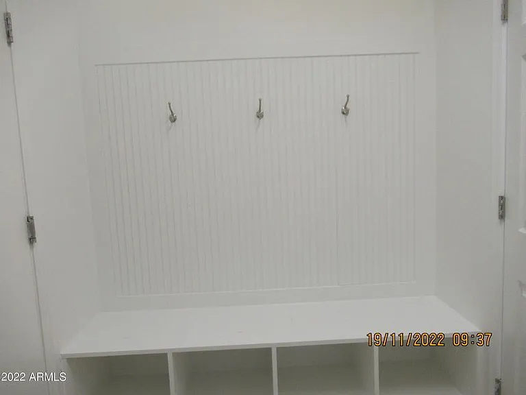 8530 W Flynn Ln — Photo 25