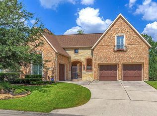 98 N Mews Wood Ct, Spring, TX 77381