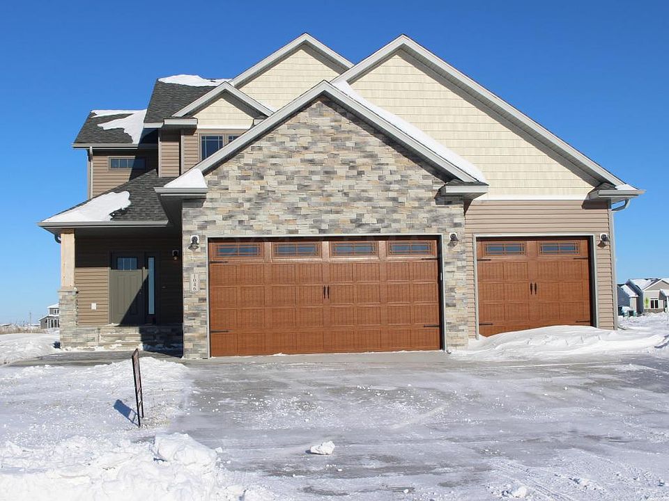 1st image of 1046 Wildflower Ln W