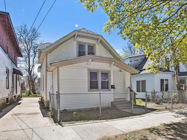 918 Logan St SE, Grand Rapids, MI 49506