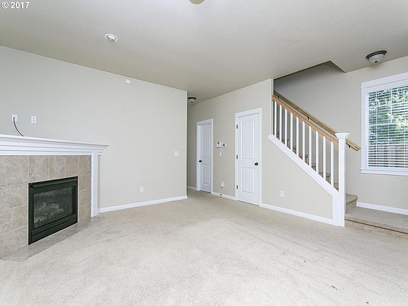 5th image of 4598 SE Olivewood St